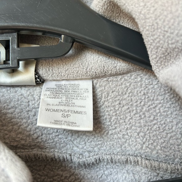The North Face women’s fleece jacket small - Picture 7 of 7